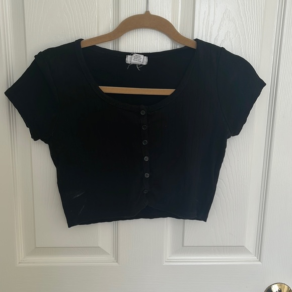 Black button up crop top - Picture 1 of 4